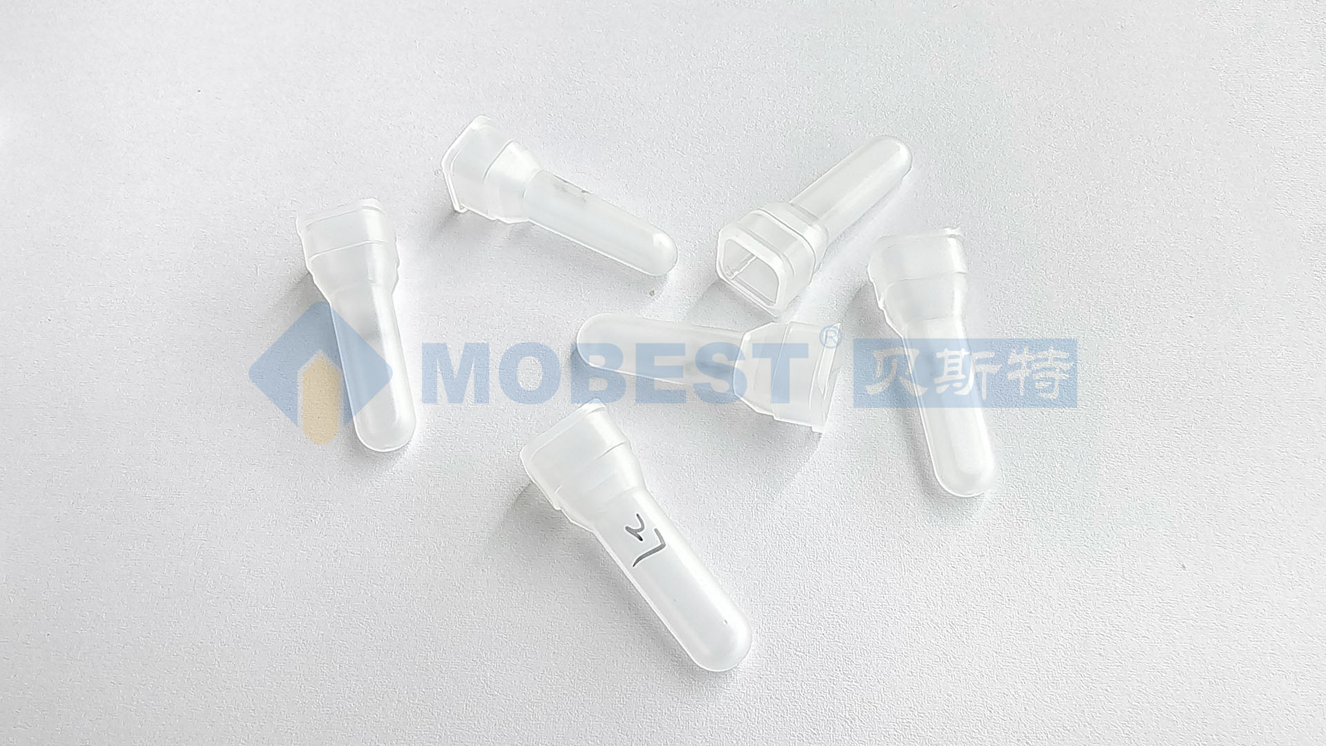 医疗-反应杯-PP-针阀点进胶热流道系统-MOBEST案例分...